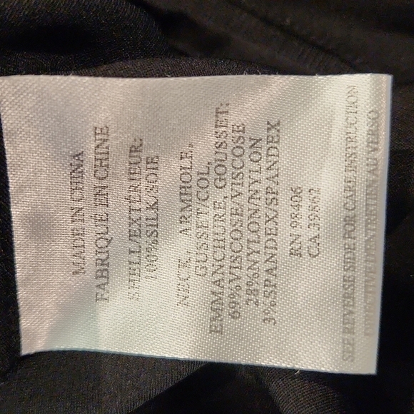 THEORY 100% silk side slit V neck cutout top - Picture 7 of 8